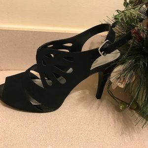 Black sandals